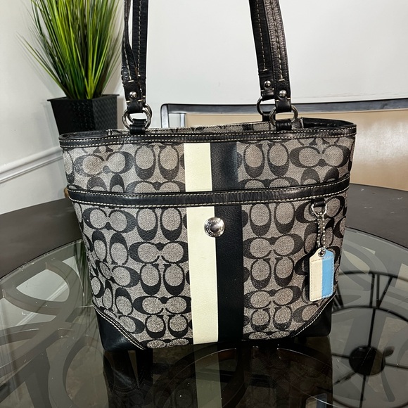 Coach Handbags - Coach Chelsea Heritage Stripe Tote Bag Purse 14477 Black